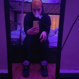 Meet your Posher, Diego